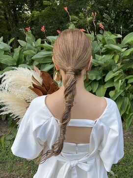 アリーズ(ALLYS) タイトな編みおろしアレンジ♪