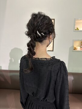 ヴィサージュ(VISAGE) 網おろしヘアアレンジ