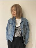 ボブ×ニュアンスベージュ