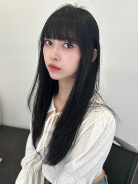 ユーフォリア 新宿通り(Euphoria) レイヤーカット/ロングレイヤー/ロングウルフ