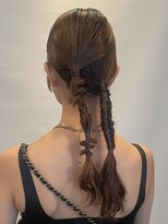 六本木美容室 西麻布店 ツイン◎巻き下ろしヘアアレンジ