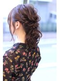 編み下ろしヘアアレンジ