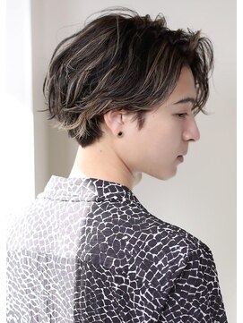 リップス 立川(LIPPS) 耳かけゆるウェーブセンターパート