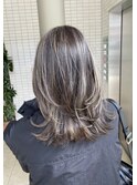 ミディアム×Livnaオリジナルハイライト◎