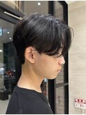 毛流れセンターパートニュアンスパーマカルマヘアメンズパーマ