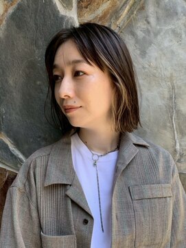 イヤリングカラーインナーカラーナチュラルボブ代官山30代40代