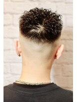 グレイスフル バーバープラチナム 六本木店(Graceful Barber platinum) 【六本木/理容室/バーバー】ハイスキンフェード