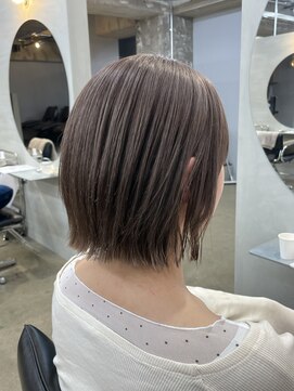 リラクオーレ 三宮 元町(LIRA CUORE) グレージュ