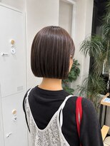 フォト 新宿三丁目(foto) 髪質改善縮毛矯正地毛風ストレート切りっぱなしボブ