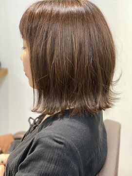 ヘアデザインアトリエ キャンプス(hair design atelier Camps) 外ハネショートボブ