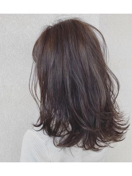 ビーワールド(B WORLD) ミディアムレイヤー　透明感カラー【 藤枝/髪質改善/カラー】