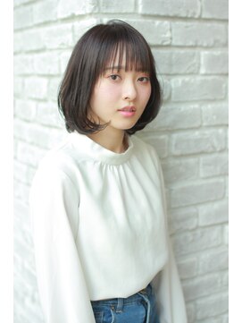 エルサフィロ ヨドヤバシ(el zafiro yodoyabashi) 【el zafiro yodoyabashi】大人女子ロートーン寒色系ボブ