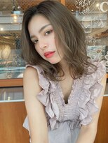 ルービック 難波(Rubik's)&nbsp;大人かわいいフェザーバング_透明感グレージュ