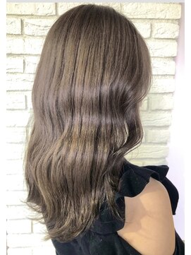 リーオオサカ(Lee Osaka) ミルクチョコレート×アルティストカラー/kana