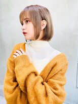 メーヴェ(Mowen)&nbsp;mowen 南堀江　丸みショート×ミルクティーベージュ×外国人風