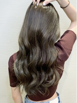 シルクレイ 新宿店(Silk-lei) 大人かわいい似合わせカットカーキグージュ美髪/髪質改善/新宿