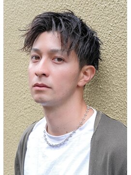 メンズフィール 南森町(MENS FEEL) ツーブロックショート/ビジネス/シークレットパーマ/前下がり