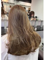 スティーロ 渋谷(Steelo)&nbsp;レイヤーカット×オリーブベージュ