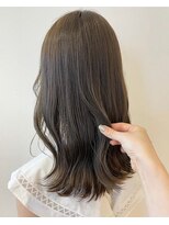 ユーフォリア 青山(Euphoria)&nbsp;外ハネくびれミディ/ミルクティーベージュ/20代30代/担当yuki