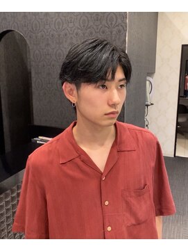 ミック ヘアアンドメイクアップ 直江津店(miq Hair&Make up) カット×パーマ落とし×カラー（黒染め）