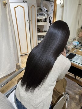 ネオリーブ チロル 横浜西口店(Neolive CiroL.) うる艶◎髪質改善トリートメント