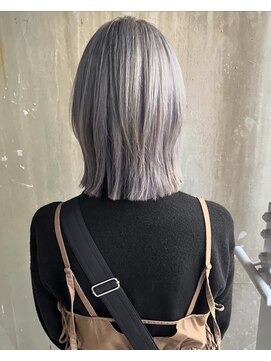 ジェスター 烏丸御池店(JESTER) 〈atsuno〉セフィロスシルバー【ブリーチ/カラー】