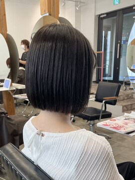 アコロン 武蔵小杉(acoron.) シンプル大人ボブ×武蔵小杉