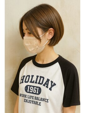 ロハスバイケンジ(LOHAS by KENJE) 【小田急相模原】耳掛け丸みショートボブ