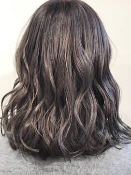 ティンク 横浜(Tink) イルミナ×ラベンダーグレージュ/Tink横浜 金澤恵輔