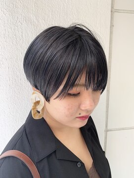 ミクマル(micmal) 小顔カジュアル♪透け感ダークネイビー×ベリーショート