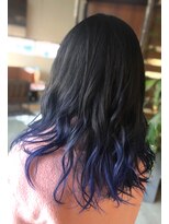 サロン クラッチ クリエイティブ コンセプト(salon CLUTCH creative concept)&nbsp;ダークグレー×ブルーグラデーション