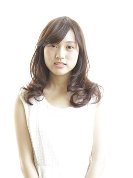 ブリーチ ラボ エーアイ 原宿店(BLEACH LABO Ai) 20代30代40代50代 色っぽふんわりロングの重軽ウェーブヘア♪