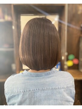 インス(ensue) 京都大人かわいい☆艶カラー透明感カラー♪レイヤーボブ◇中島