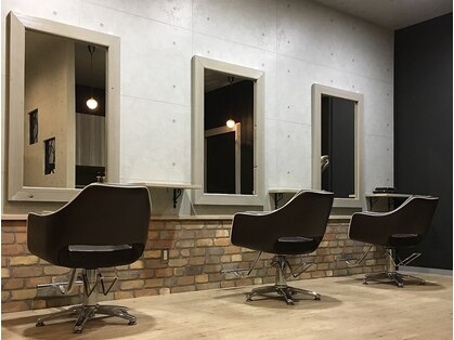 ヘアーメイク リターン(HAIR MAKE Re:)の写真