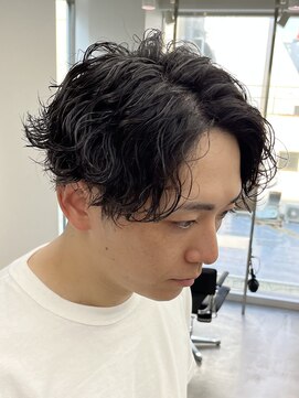 フィフス 天神大名(fifth) 波巻きスパイラルパーマウルフパーマメンズ19時以降メンズカット