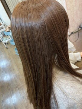 ハグエヴェック(HUG AVEC) ツヤサラベージュ