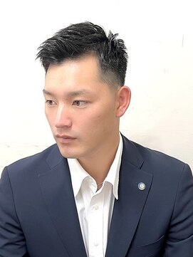 ヨシザワインク ハコザキ 水天宮前 日本橋人形町(YOSHIZAWA Inc.HAKOZAKI) ビジネスショート/フェード/爽やか/清潔感/刈り上げ/カジュアル