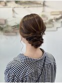結婚式お呼ばれシンプルシニヨン