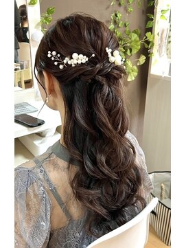 ジェキータ 京都駅前店(GEKITA) ゆるふわハーフアップ【京都/ヘアセット】