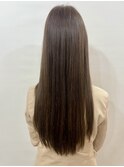 ツヤ！ナチュラルベージュで大人キレイに◎/Tink横浜 小林あかり