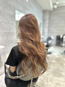 アクション 心斎橋店(ACTION) 20代30代大人可愛いレイヤーカット　色気　毛流れ　韓国ヘア