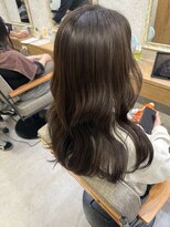 コンフィー(comfy)&nbsp;『サザワ』フェザーパーマチェリーブラウンミニウルフ