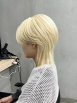 ギークス(GEEKS)&nbsp;【GEEKS渋谷】センターパートウルフ/ブロンド/抜きっぱなし/韓国