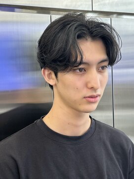 レタッチ バイ フィフス 銀座(RETOUCH by fifth) 銀座フェザーパーマツイストスパイラルパーマセンターパート眉毛