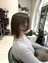 お～るうぇいず(always)&nbsp;ケアブリーチバレイヤージュ大人グレージュ切りっぱなしボブ