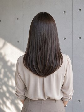 ミュート たまプラーザ店(MUTE) 30代/セミミディアム/ラウンドレイヤー/カーキーアッシュ