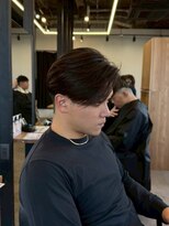 リッチブランドアンドコー 守口店(Rich Brand&Co)&nbsp;ニュアンスパーマ/センターパート/毛流れパーマ/メンズパーマ