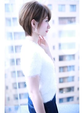 クラウドゼロ(Cloud zero) 大人かわいい斜めバングひし形耳かけショート【Cloud zero】