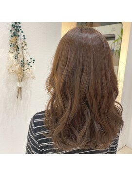 レム(REM) オリーブ×イルミナ