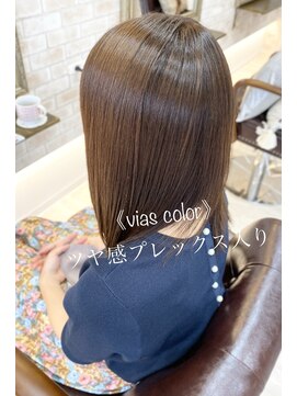 ヴィアスヘアー(vias hair) ツヤベージュ×ツヤセミ